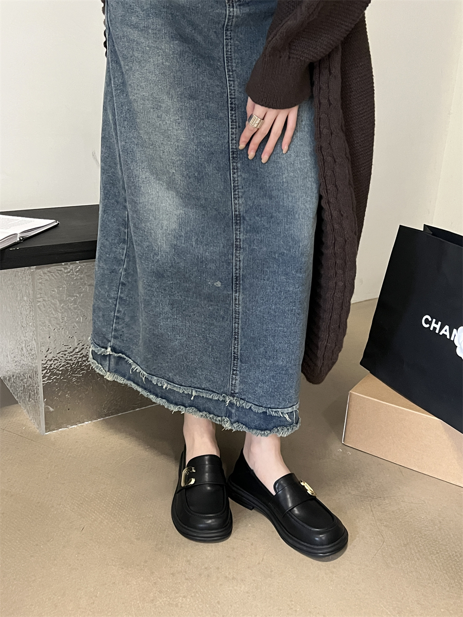 British Style Leather Shoes for Women 2024 Spring Autumn New Black Commuter Flat Retro Thick Sole Old Money Loafers Trendy