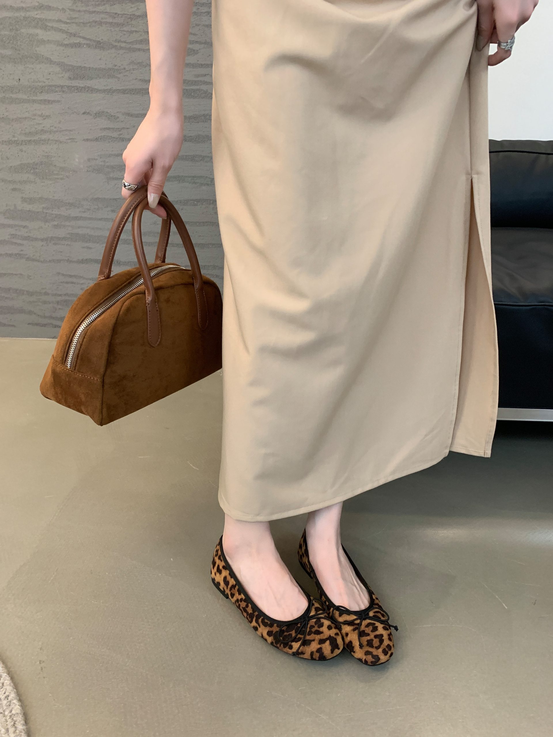 1723360834595_39739.jpg French Flat Leopard Print Ballet Shoes Women 2024 Autumn Winter New Bow Knot Slip-On Mary Jane Shoes
