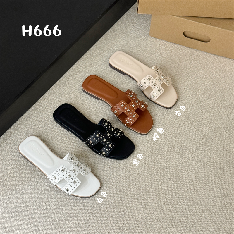 2025 New Korean Style Women's Summer Flat Beach Slippers with One Strap, Fashion Solid Color Sandals, Large Size