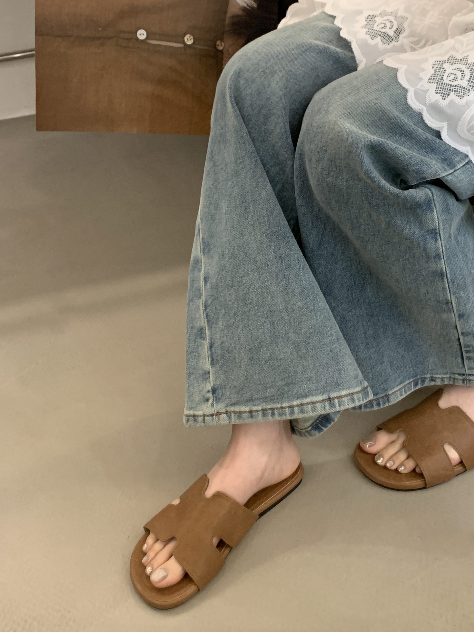 Designer Flat Silver Slippers for Women Summer Beach Sandals Casual Shoes