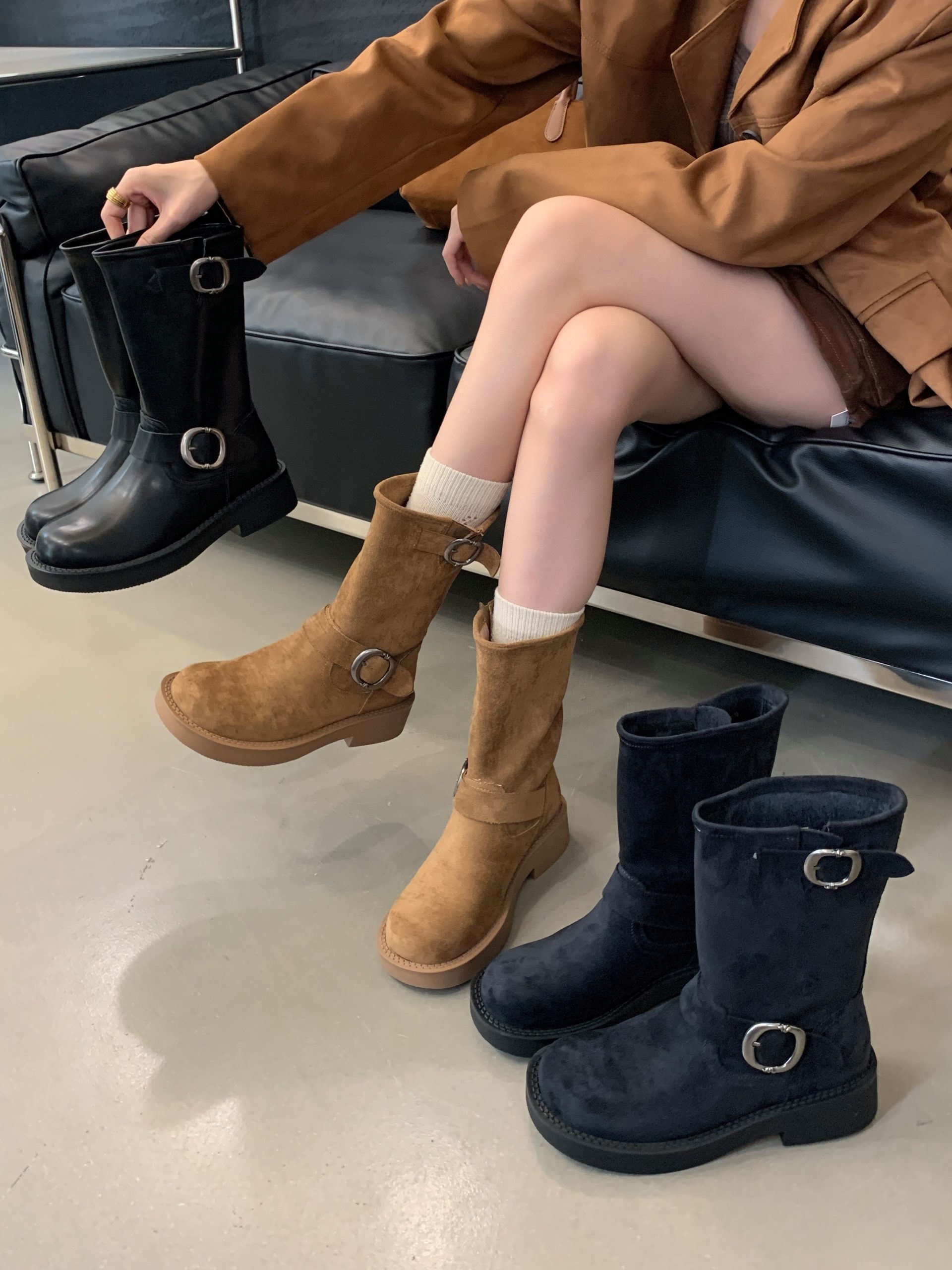 retro-metal-buckle-round-toe-worn-leather-motorcycle-stacked-short-boots-for-women-2024-fall Retro Metal Buckle Round Toe Worn Leather Motorcycle Stacked Short Boots for Women 2024 Fall