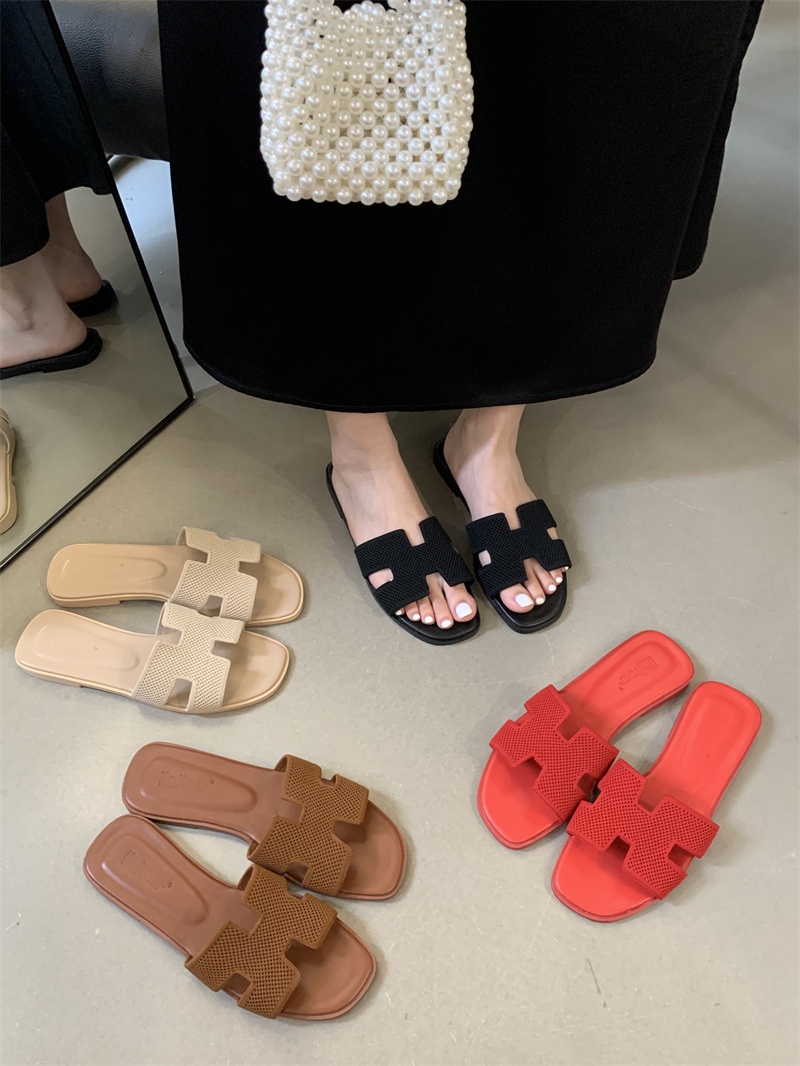 Women's 2025 Summer Flat Beach Slippers H-Shaped Korean Style Casual Sandals