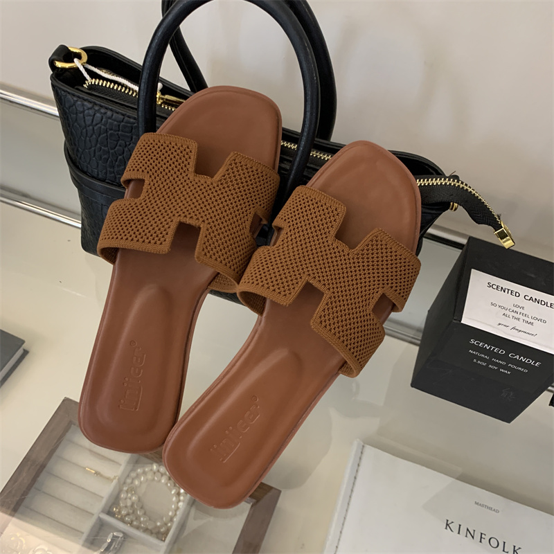 Women's 2025 Summer Flat Beach Slippers H-Shaped Korean Style Casual Sandals